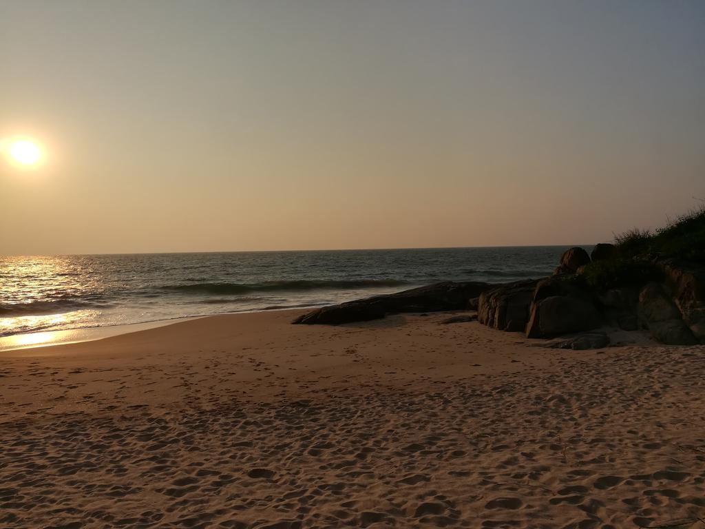 Sunrise Beach Inn Ambalangoda  Εξωτερικό φωτογραφία